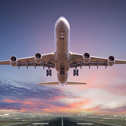 Startendes Flugzeug